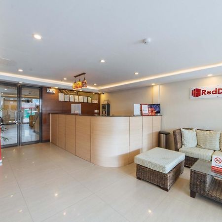 Reddoorz Near Victoria Mall Davao Exterior foto