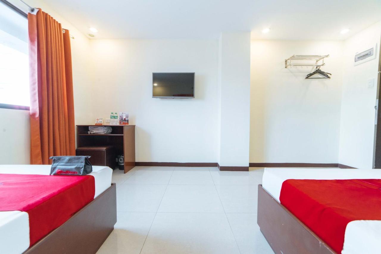 Reddoorz Near Victoria Mall Davao Exterior foto