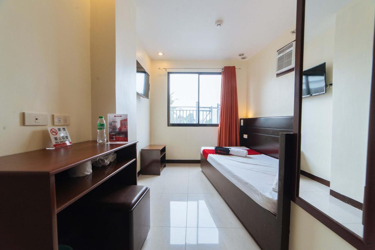 Reddoorz Near Victoria Mall Davao Exterior foto