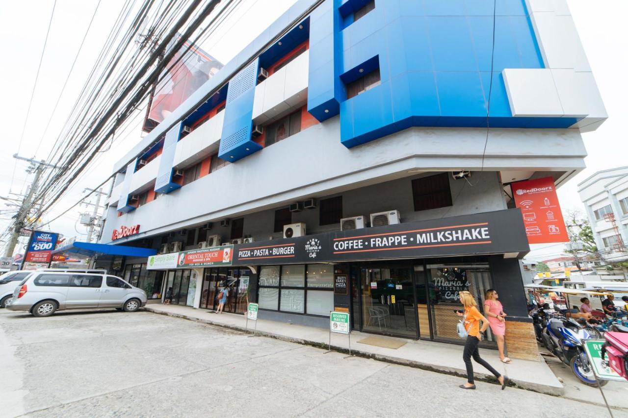 Reddoorz Near Victoria Mall Davao Exterior foto
